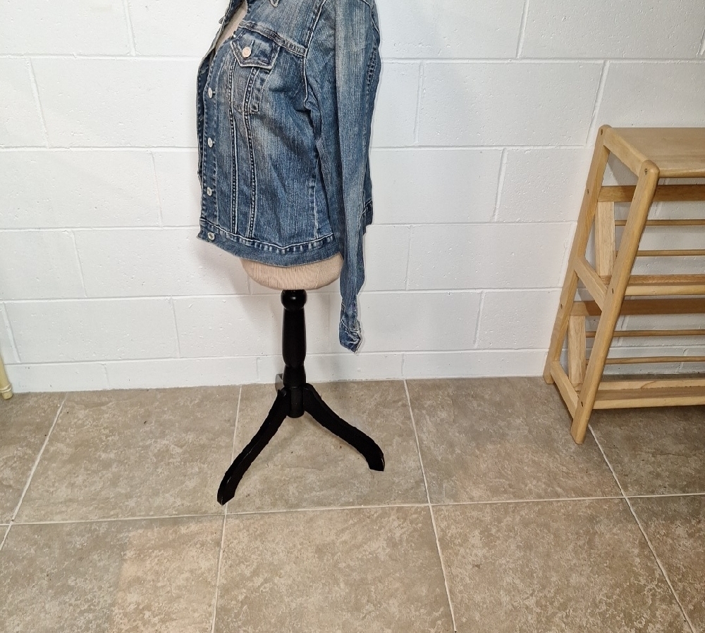 Gap Jean Jacket - image 5